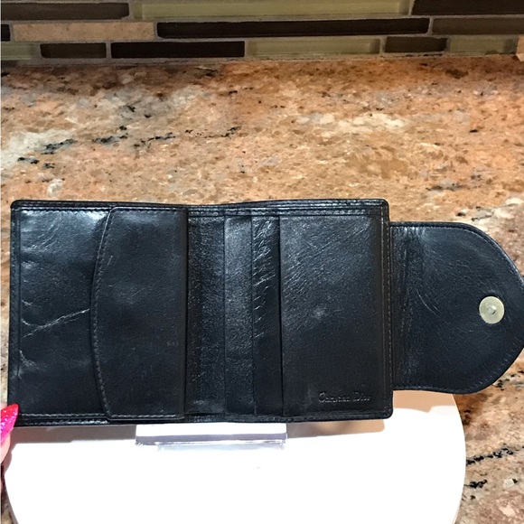 ‼️SOLD‼️DIOR Signature Compact Wallet 😍❤️‍🔥💛 - Picture 6 of 17